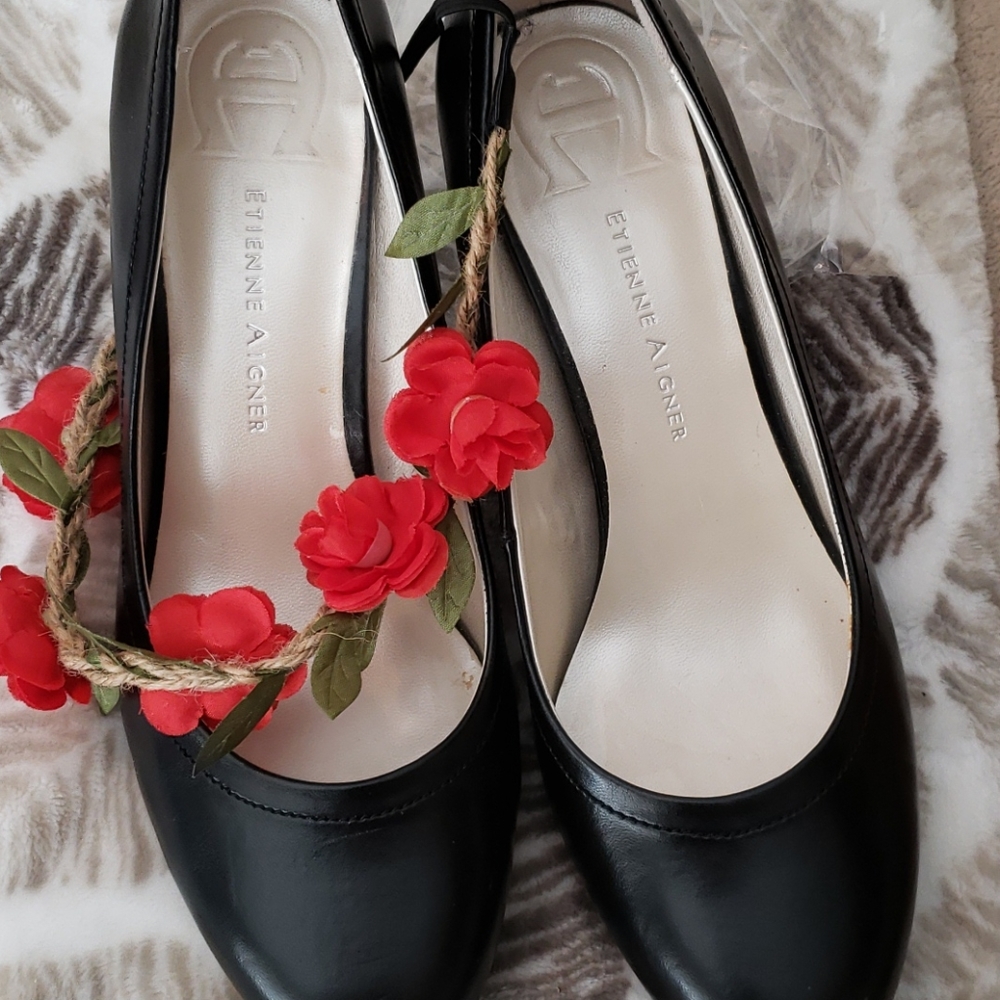Black Etienne Aigner Pumps